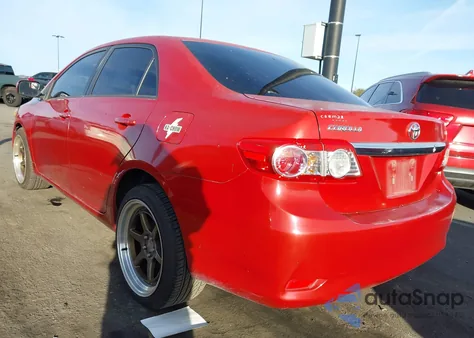 2011 Toyota Corolla Le z USA, uszkodzony, nr VIN JTDBU4EE2BJ097305